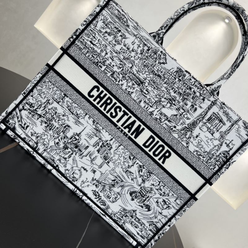 chr1st1an D10r shopping bags